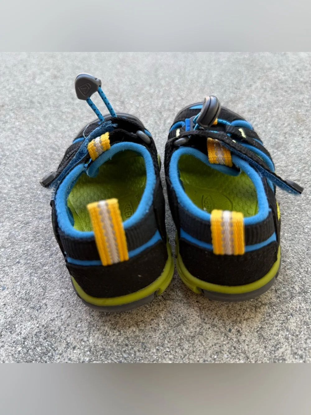 Keen kids' Seacamp II CNX sandals size 2 unisex size 8 toddler outdoor camping